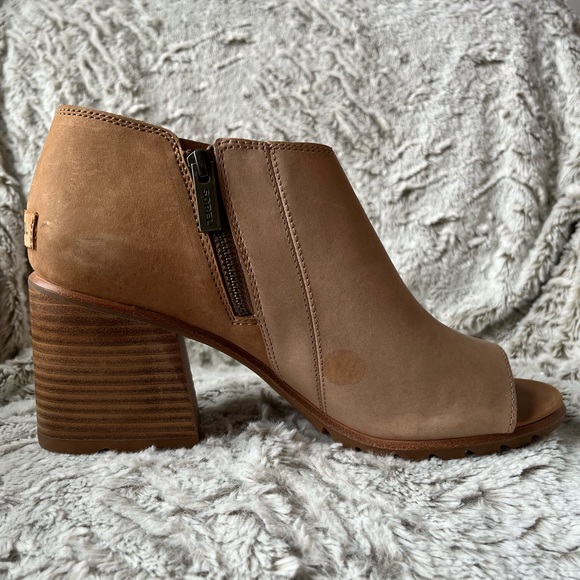 Sorel Nadia Ankle Boot (New!) - Picture 8 of 14